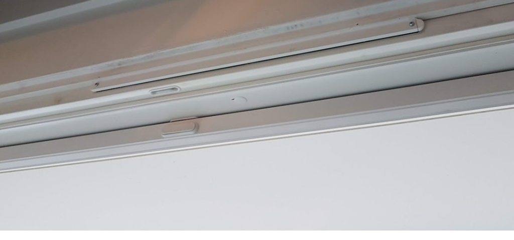 VS-venttiilin peitelevy